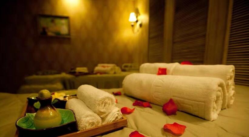 长春高端水疗spa会馆就这样带着清风月静抚慰了光阴悲喜